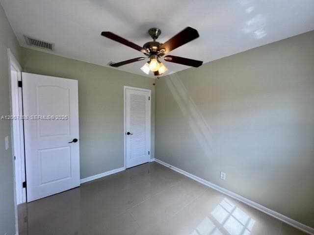 Photo - 949 W Kalmia Dr