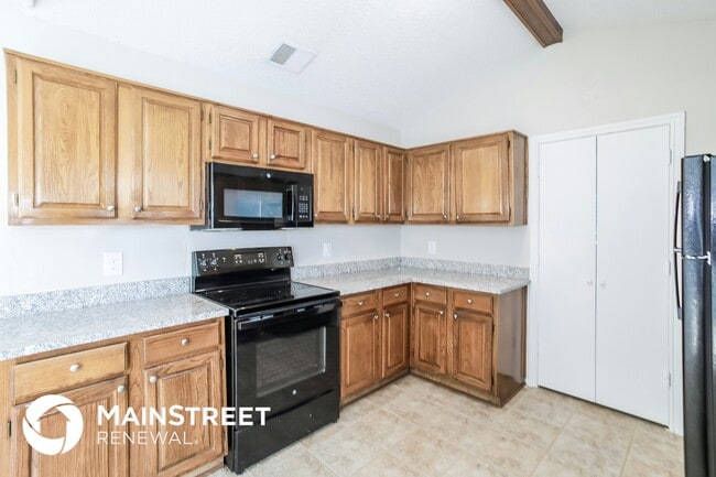 Photo - 1429 Homestead Ln