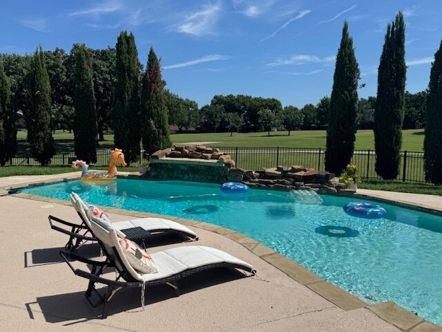 Photo - 10 Riviera Ct