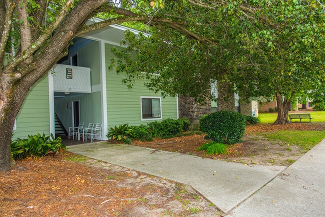 Photo - James Towne Village