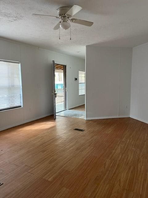 Photo - 102 N Cir Dr