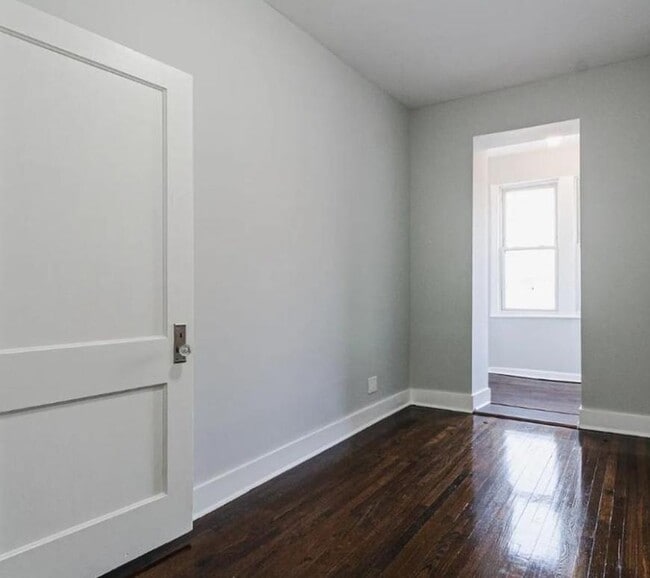 Photo - 3 bedroom in Chicago IL 60618 Unit 1R