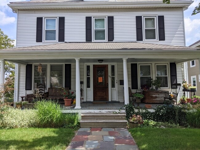 Photo - 184 White St Unit 2