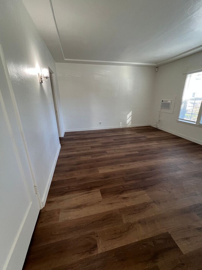 Photo - 2020 17th St House