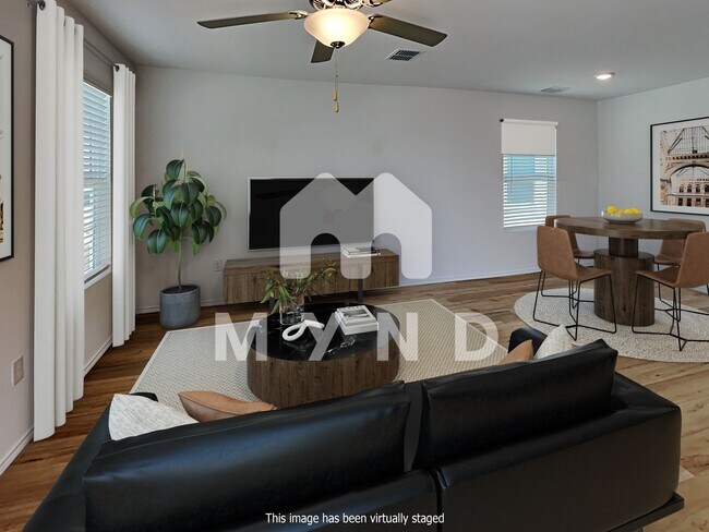 Photo - 117 Branch Village Way