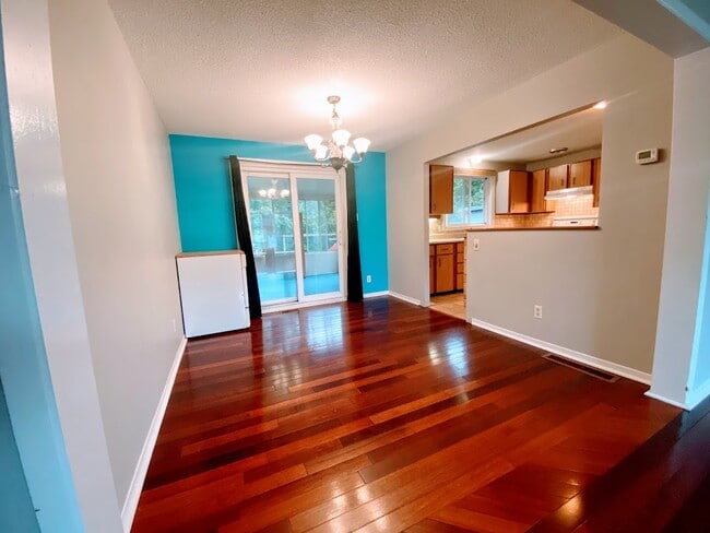 Photo - 23 Dowdall Cres