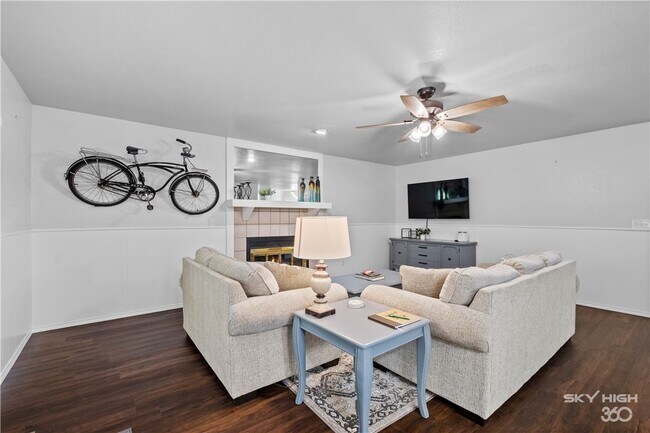 13 Yarmouth Dr