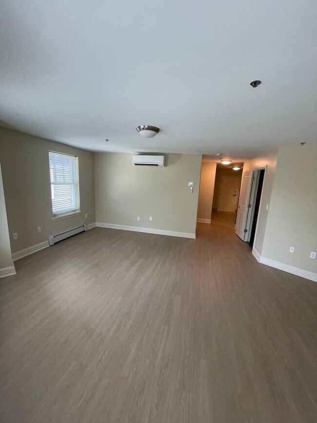 Photo - 1 5th Street