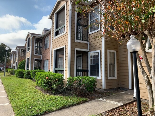 Building Photo - Perkinshire 104 Unit 4350 Perkinshire Lane  104