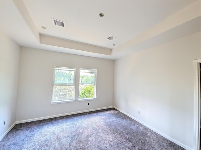 Photo - 4720 Hare St