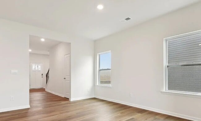 Photo - 8048 Plymouth Dr