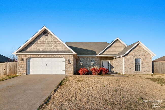 Beautiful 3 bedroom home in Pea Ridge. ASK... - Beautiful 3 bedroom home in Pea Ridge. ASK...