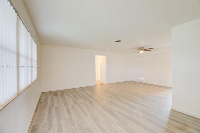 Photo - 7720 NW 15th St