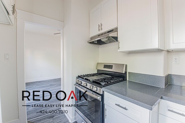 2743 San Marino St Unidad 305