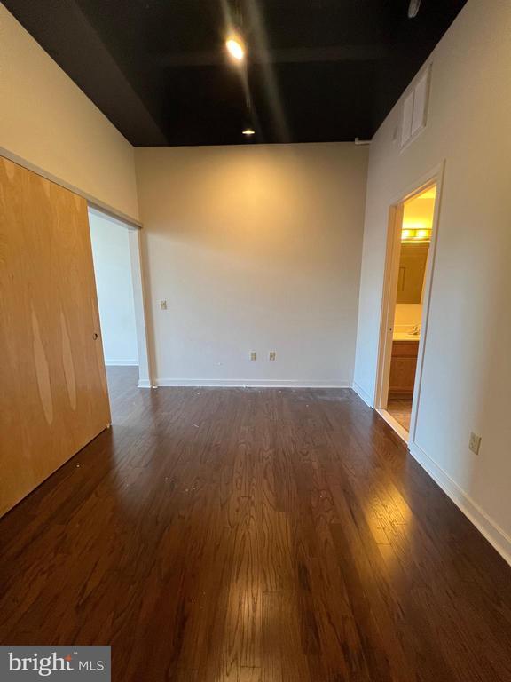 Photo - 801 Walnut St Unit 302