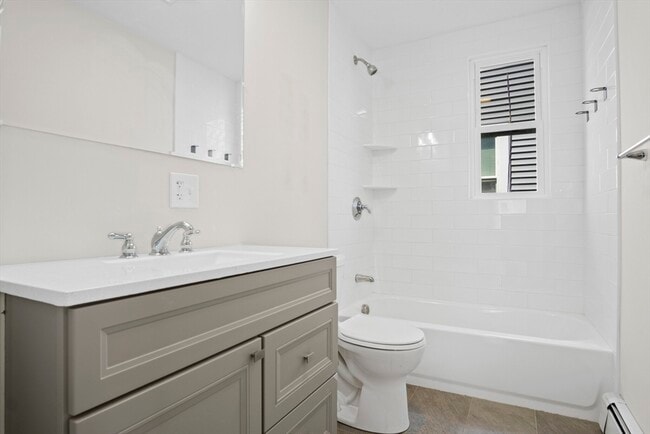 Photo - 10 Redfield St Unit 2