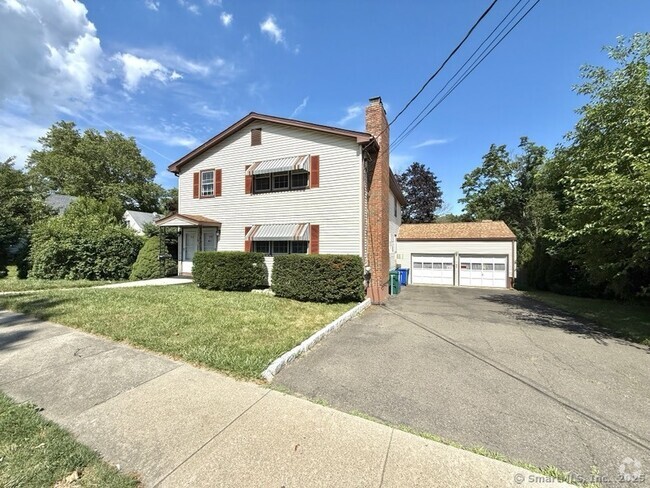 Building Photo - 432 Wiklund Ave Rental
