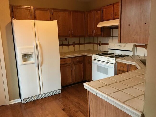 Photo - 2989 Garland Dr SW