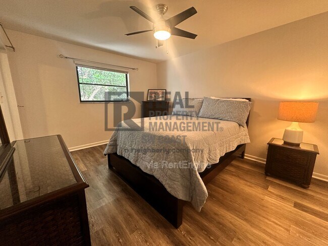 Photo - 28100 Pine Haven Way Unit Apt 5