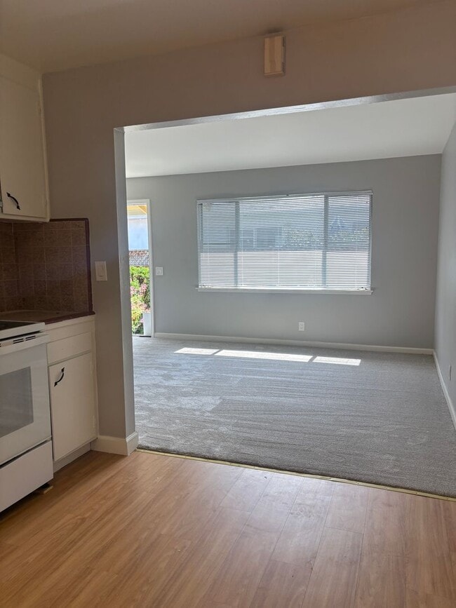 Photo - 54-1315 Unit 210-C