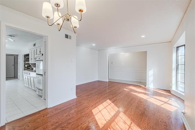 Photo - 3325 Shady Hollow Ln