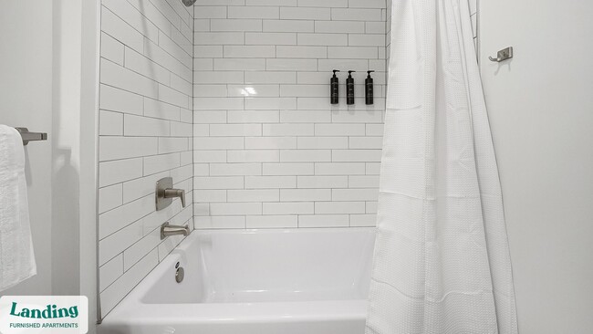 Photo - 2800 Milan Ct Unidad 215