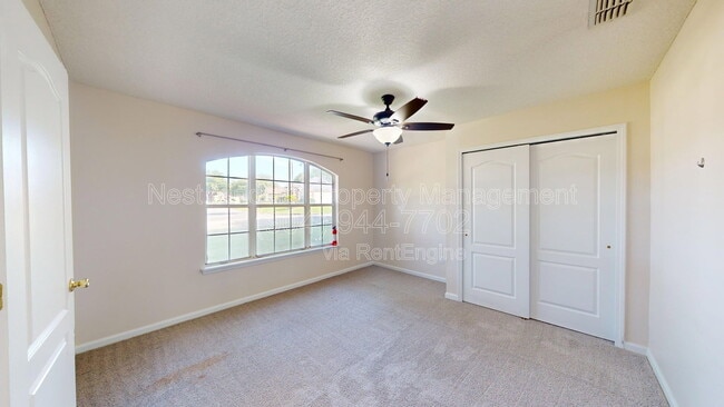 Photo - 5731 Rainbow Lake Dr N
