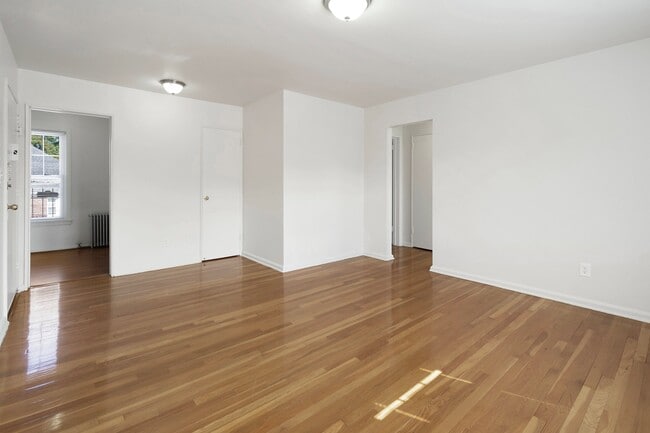 Photo - Styertowne Apartments