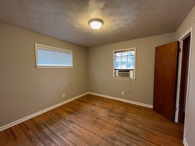 Photo - Renovated 3 Bedroom 1 Bath Home for Rent!!
