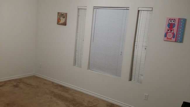 Photo - THREE BEDROOMS, THREE BATHS, PRIVACY FENCED BACK YARD, PET FRIENDLY