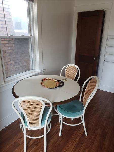 Photo - 350 Coltart Ave