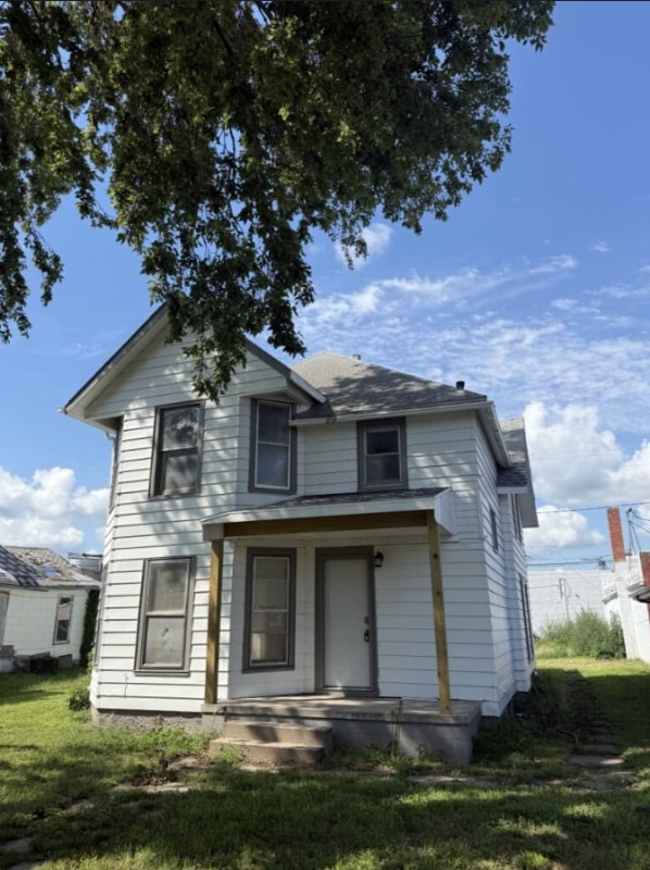 Building Photo - 803 5th Ave