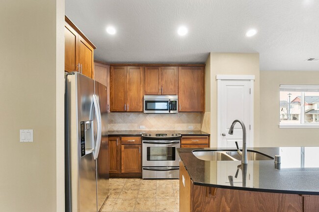 Photo - 2121 N Country Vista Blvd