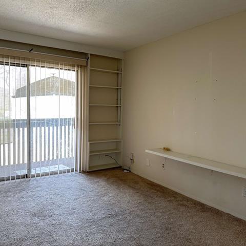 Photo - 4845 Cedar Springs Rd Unidad 267 Rental