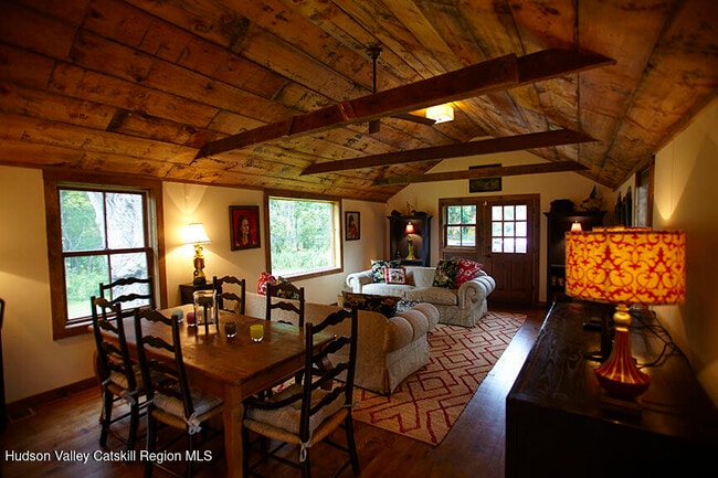 Photo - 208 Cunningham Hill Rd