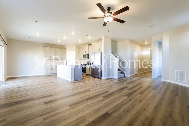 Photo - 17931 E 94th Ave