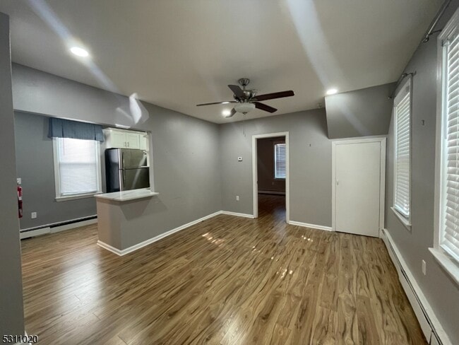 Building Photo - 31 Union St