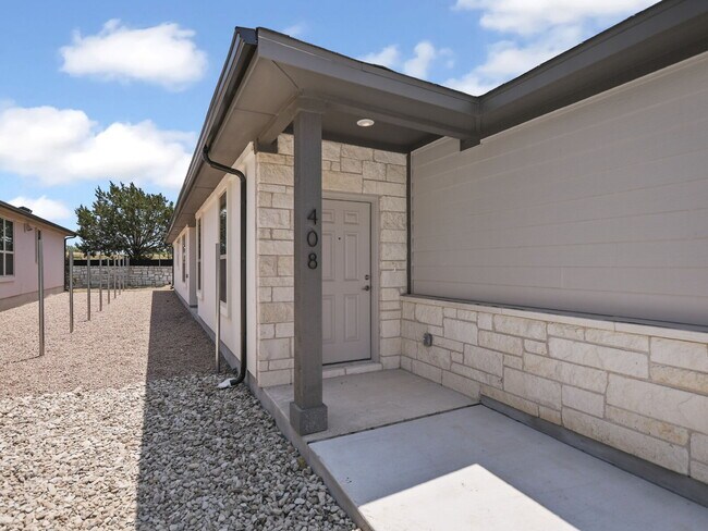 Photo - "Charming 3-Bed Condo Retreat with 2 Full Baths – 1475 Sq Ft of Comfort in Georgetown, TX!"
