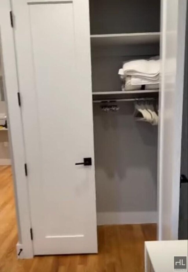 Photo - PRINCE ST. Unidad 30