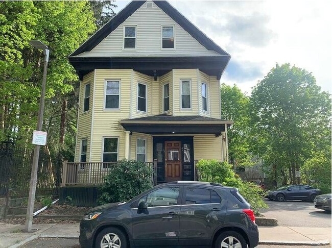 Photo - 85 Tower St Unit Apt #3