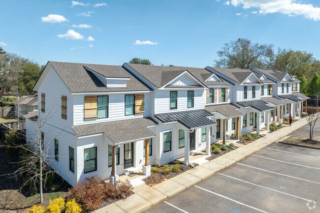 The Ridge - The Ridge Apartments