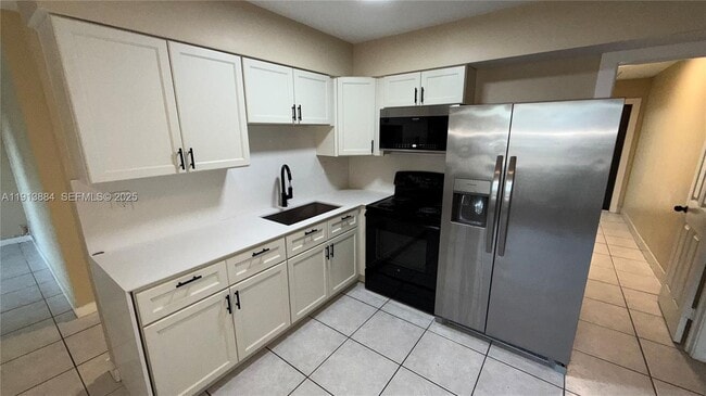 Photo - 6625 SW 49th St Unit #2-W
