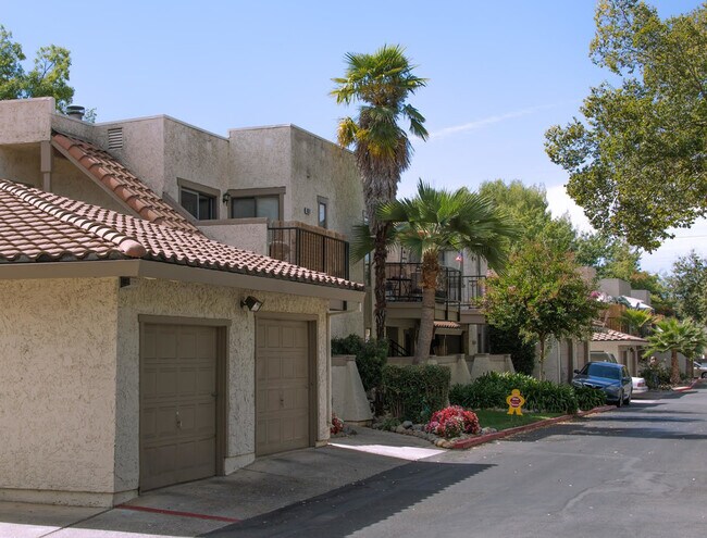 Photo - 8060 Via De Palmas Ln Unit 8060-7