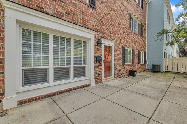 Photo - Large, Luxurious 2 Bedroom 2 Bath at Parks...