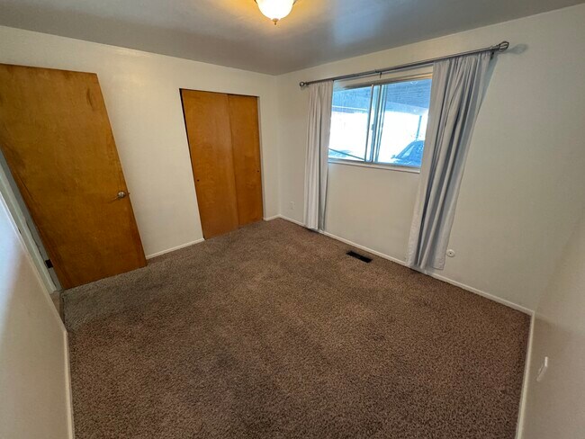 Photo - 2059 N 250 W Unit #3