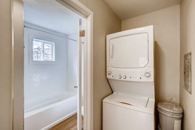 Photo - Recently Remodeled 4 bedroom, 2 bath Ranch Style Boulder House