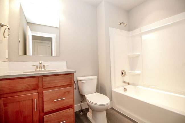 Photo - Beautiful 2 bed 2.5 Bath Townhome in West Greeley Available Early June!