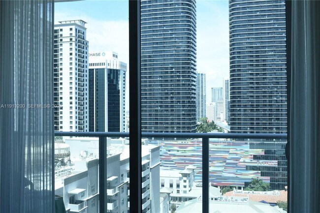 Photo - 1100 S Miami Ave Unit 1808