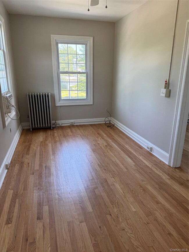 24 Oakland Ave Unit 2R