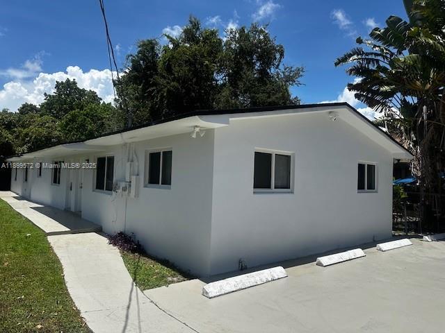 Photo - 5700 NW 5th Ave Unidad 5702